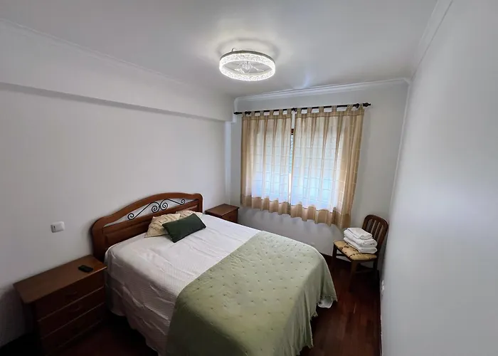 T3 - Rua Hortas Appartement *